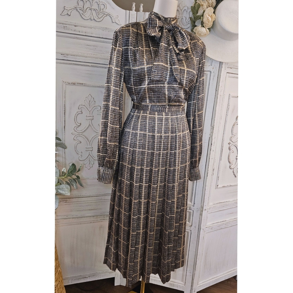 Vintage JH Collectibles Black Cream Plaid Bow Tie Blouse & Skirt Set